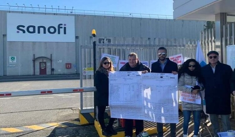 Lavoratori staff leasing Sanofi continua la protesta dell'UGL Chimici Frosinone