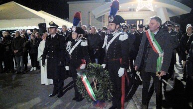 Una targa per ricordare l’App. Sc. QS Roberto CECI e tutte le vittime del Covid-19
