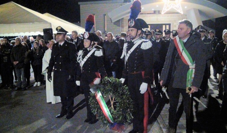Una targa per ricordare l’App. Sc. QS Roberto CECI e tutte le vittime del Covid-19