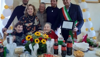 Festa grande per i cento anni di Anna Lenzini