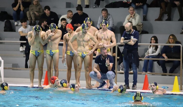 Serie C - copertina Frosinone Pallanuoto