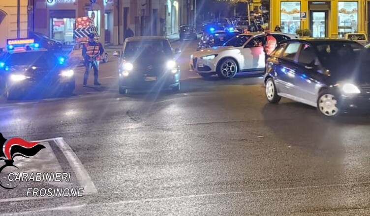 CONTROLLO CARABINIERI SORA
