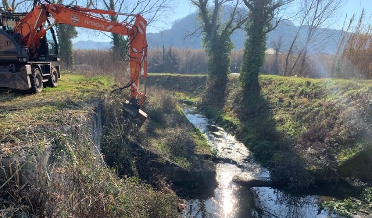 LAVORI FIUME ISOLA