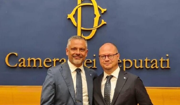 VALIANI E Wysocki....