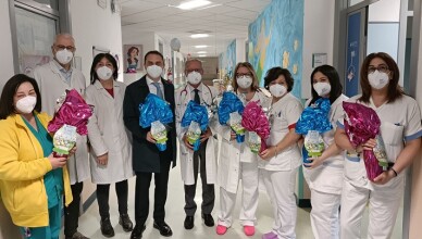Consegna uova di Pasqua Cassino