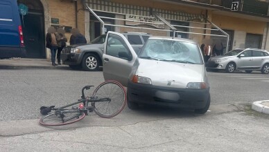 ciclista investito sora