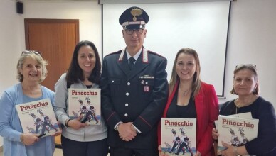 Gli alunni dell’istituto comprensivo “Egnazio Danti” in visita alla Compagnia Carabinieri di Alatri