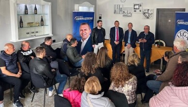 IN TANTISSIMI AD AQUINO PER SOSTENERE MARIO ABBRUZZESE