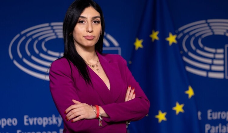 L’europarlamentare della Lega Maria Veronica Rossi si candida