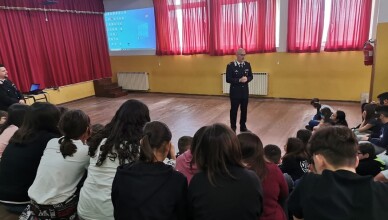 Torrice, incontro tra Carabinieri e student
