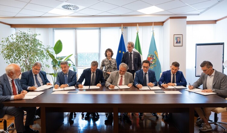 Firma_accordo