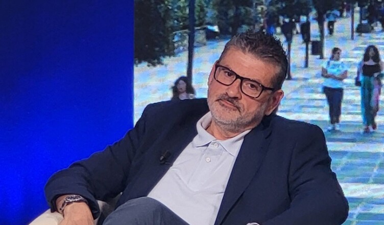 Gianluca Quadrini ...................