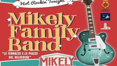 MIKEMILY FAMYLI BAND