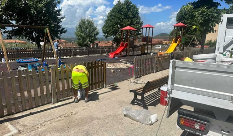 ROCCASECCA, AREA GIOCHI DI PIAZZA MERCATO AL VIA LA SISTEMAZIONE