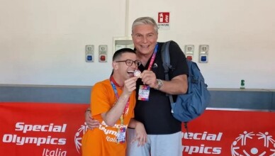 SPECIAL OLYMPICS, IL SANDONATESE VALENTINO PESCE ORO NEL NUOTO
