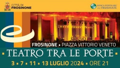 TEATRO TRA LE PORTE....