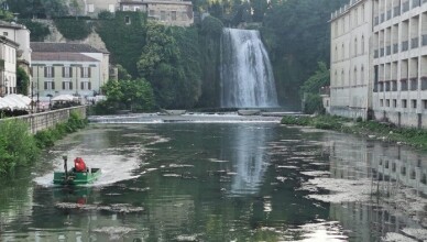 Isola del Liri, interventi di pulizia nel fiume Liri nei pressi della Cascata grande