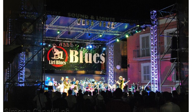 LIRI BLUES ISOLA