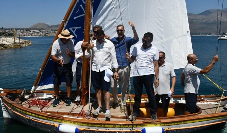 Una vela latina per la pace