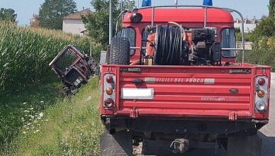 trattore cunetta sora ferito