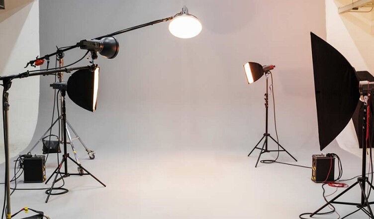CASTING....
