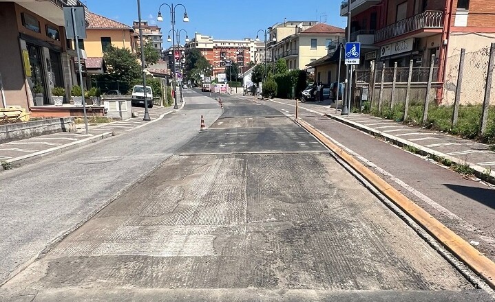 Frosinone, corsia BRT via Marittima posa asfalto e step successivi