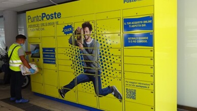 LOCKER....