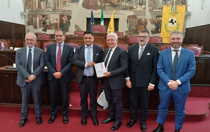 Gianluca Quadrini, interviene al convegno di Napoli