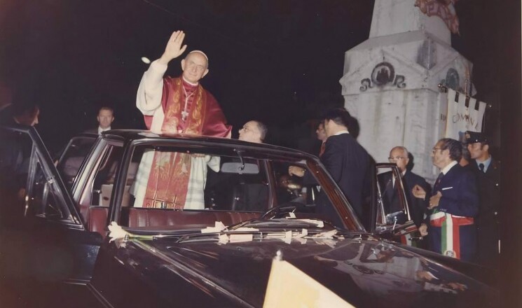 PAPA PAOLO VI