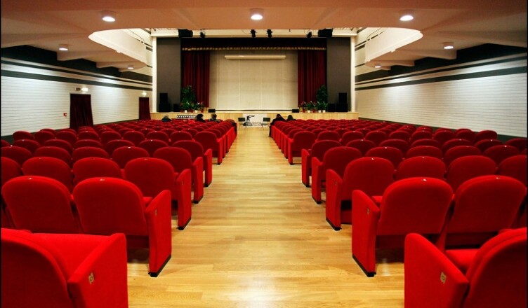 TEATRO...