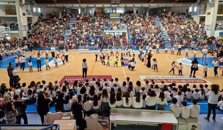 Frosinone, sabato 19 ottobre torna la Festa della Scuola e della Costituzione
