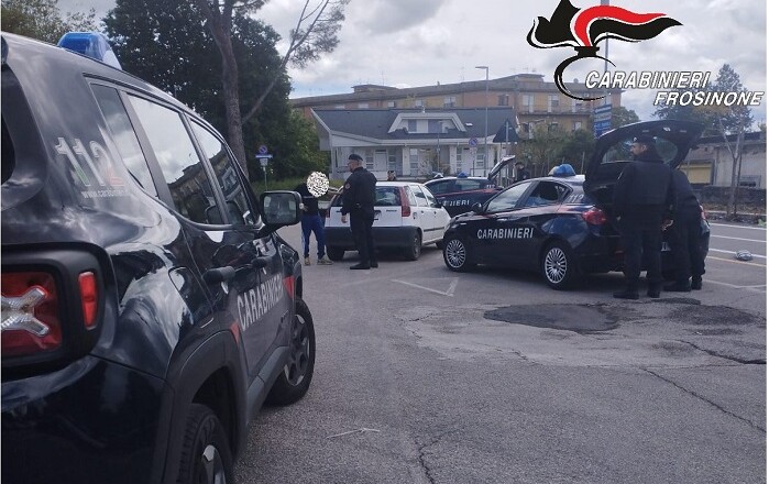 I Carabinieri intensificano i controlli sulle strade nel weekend