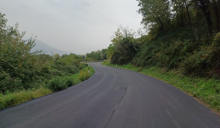 bitumazione strada Chiusa dei Ricci