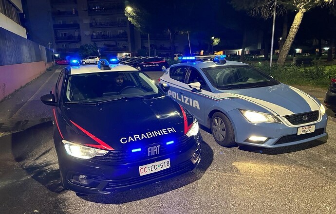 CARABINIERI POLIZIA 2