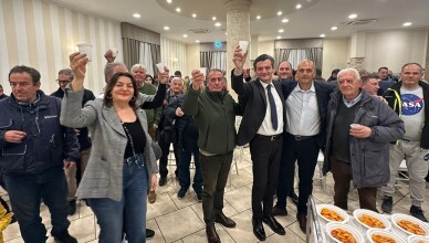 Torrice celebra il Brindisi di Fine Anno