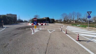 VIABILITÀ ALLA FOLCARA, LA PROVINCIA REALIZZA UNA ROTATORIA PER FACILITARE L’ACCESSO ALL’ISTITUTO TECNICO MAJORANA E AL LICEO SCIENTIFICO PELLECCHIA