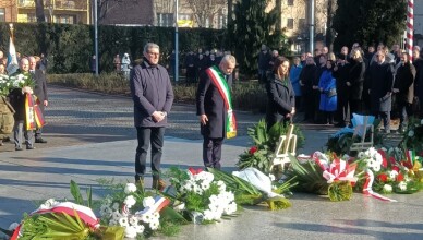 80° anniversario della liberazione di Auschwitz, Cori alla cerimonia di commemorazione