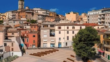 Domenica artigiani nel borgo a Frosinone Alta 2025