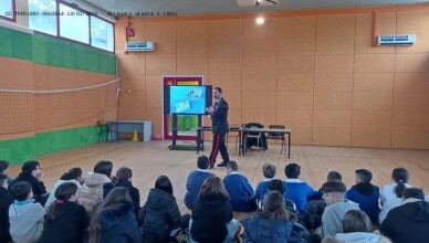 I CARABINIERI INCONTRANO GLI STUDENTI DELLE ELEMENTARI E DELLE MEDIE PER LA TUTELA DELLA LEGALITÀ