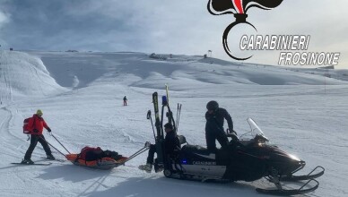 PISTE DA SCI I CARABINIERI SONO IMPEGNATI IN ATTIVITA’ DI PREVENZIONE E SOCCORSO