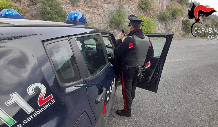 CARABINIERI CONTROLLO ...