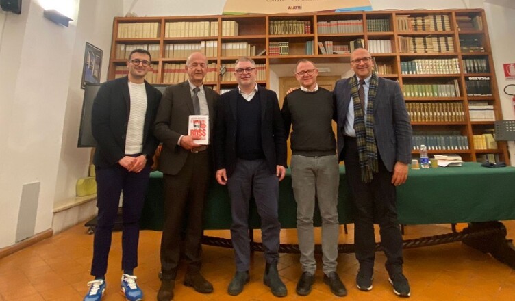Lirio Abbate racconta al pubblico una storia senza precedenti
