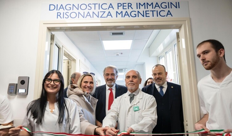 SANITÀ, ROCCA INAUGURA LA RISONANZA MAGNETICA