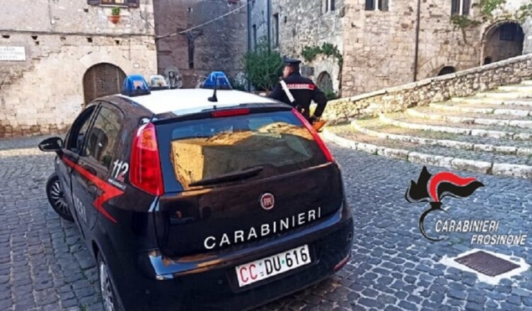 carabinieri anagni.....