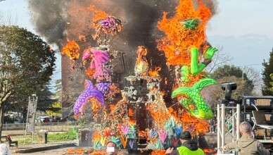 carro carnevale in fiamme pontecorvo
