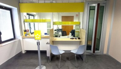 un ufficio postale dopo gli interventi 'Polis'