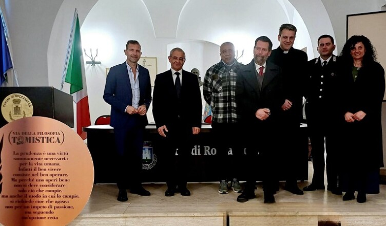 ROCCASECCA, INAUGURATA LA NUOVA SALA POLIVALENTE DELLA SCUOLA PRIMARIA CAPOLUOGO