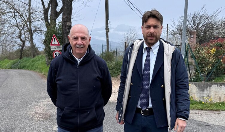 da sinistra il consigliere comunale di Cassino Franco Evangelista e il Presidente della Provincia Luca Di Stefano