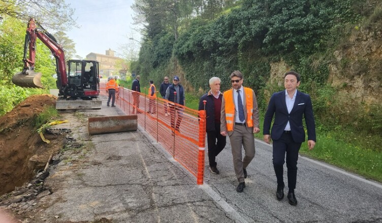 A CASALVIERI AL VIA I LAVORI SULLA SP 70