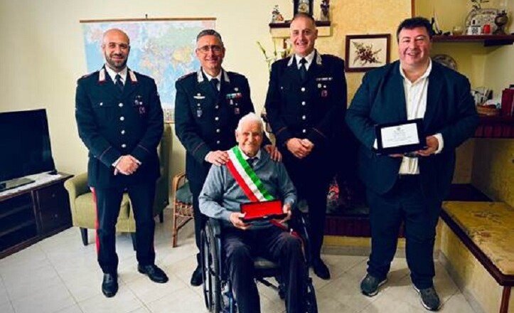 CORENO AUSONIO CARABINIERE FESTEGGIA I SUOI CENTOUNO ANNI